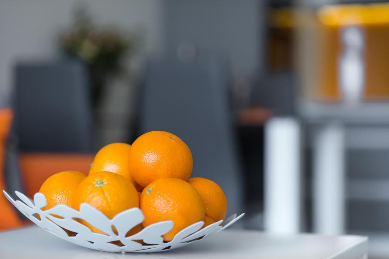 Apartment Orange Dream Γκντανσκ Εξωτερικό φωτογραφία
